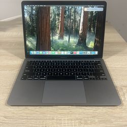 MacBook Air 13” (2020) – Intel i5 | 16GB RAM | 256GB SSD