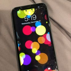 Iphone 11  (cracked)