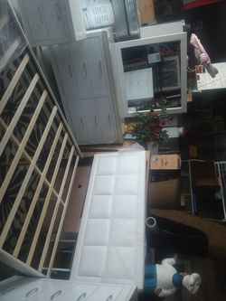 White Queen bedroom set new