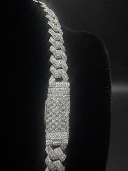 12mm 22in Silver VVS 1 Flawless Lab Moissanite 100+ Carrot Baguette & Round 1 of 1 Cuban Chain