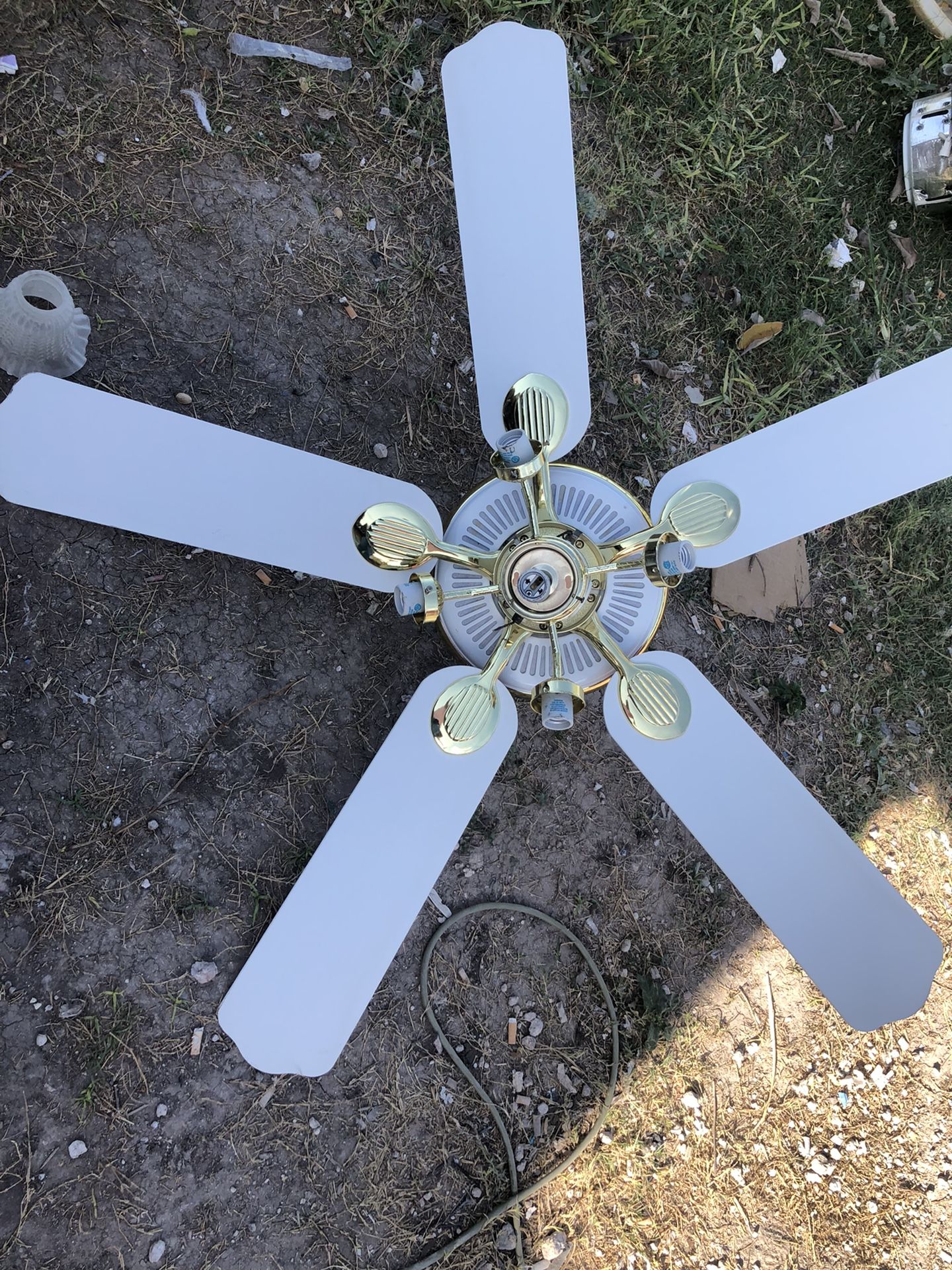 Hampton Bay Ceiling Fan for Sale in Edinburg, TX - OfferUp