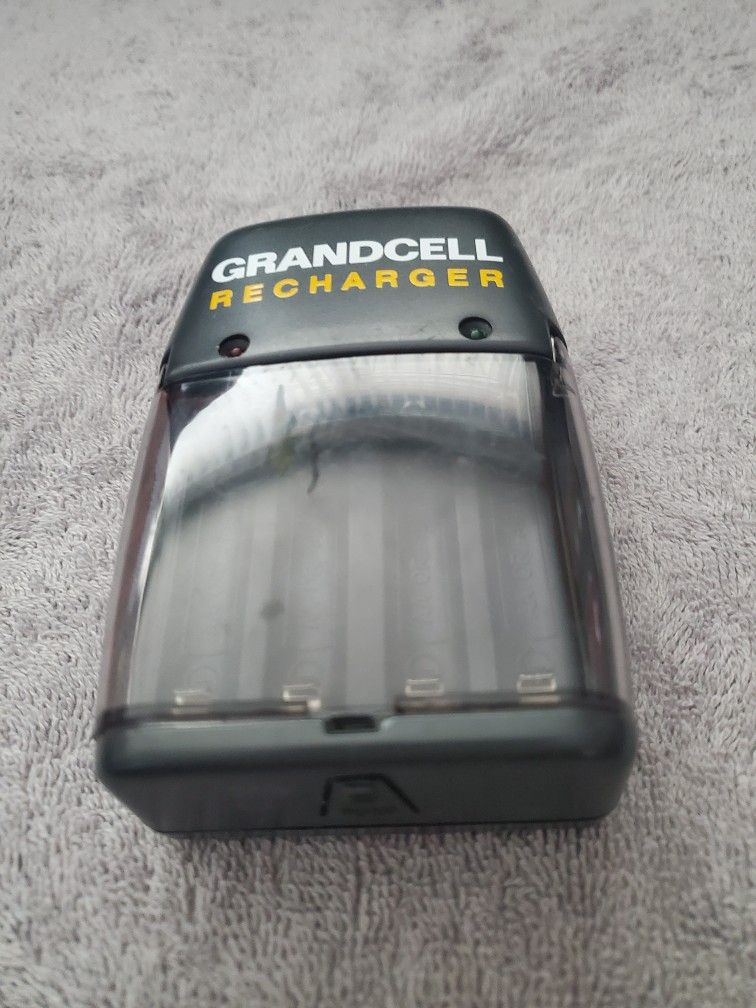 Grandcell Battery Charger