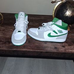 Nike Air Jordan 1 Mid Green Grey White 