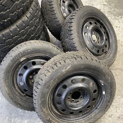 4 Studded Hankook Tires on Steel Wheels – 195/60R15 – 4x100 & 4x4.5
