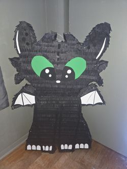 Toothless Piñata