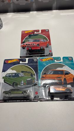 Hot Wheels Premium AutoStrasse 3-Car Set