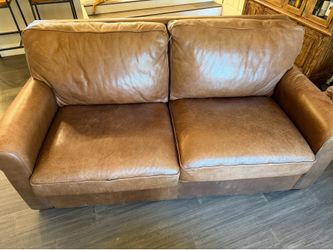 Leather couch, pull out couch
