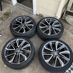 Toyota Camry Wheels 
