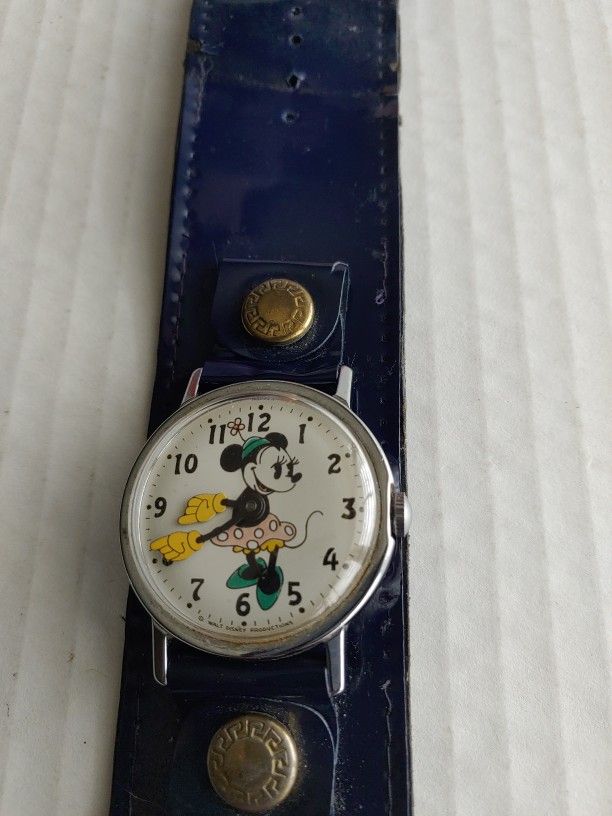 Minnie Mouse Vintage Walt Disney Productions 1970's Wristwatch