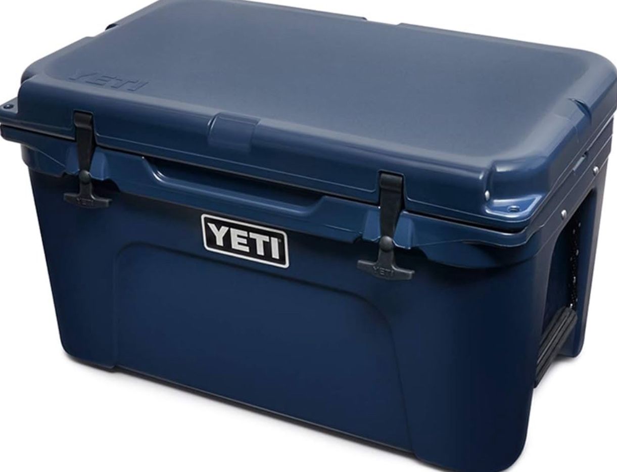 Yeti Tundra 45 Navy Color New In Box 