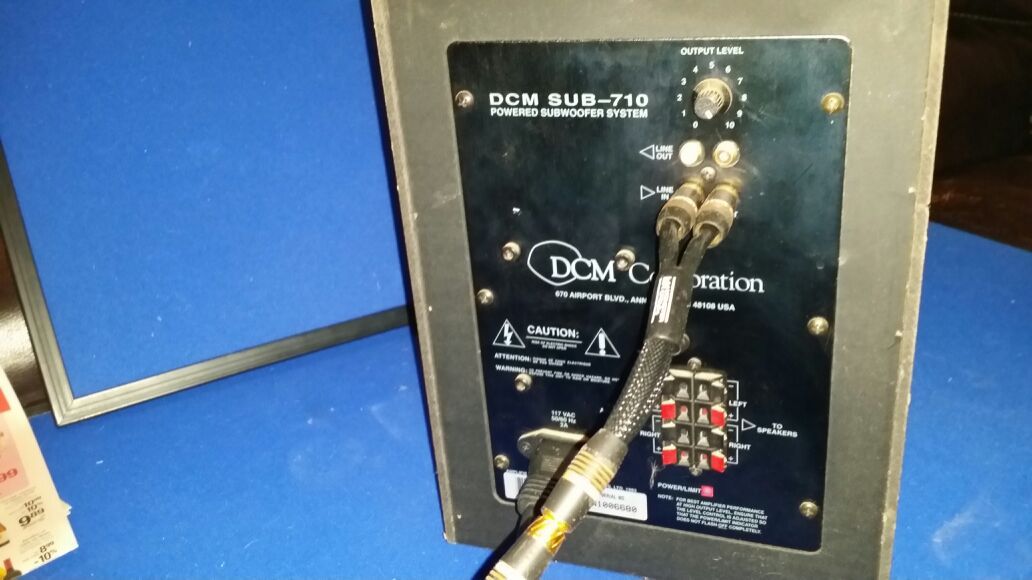 Dcm sub 710 powered subwoofer