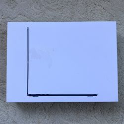 Apple MacBook Air M4 15-Inch (Brand New!)