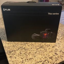 Flir Thermal Imaging Camera. T4xx Series