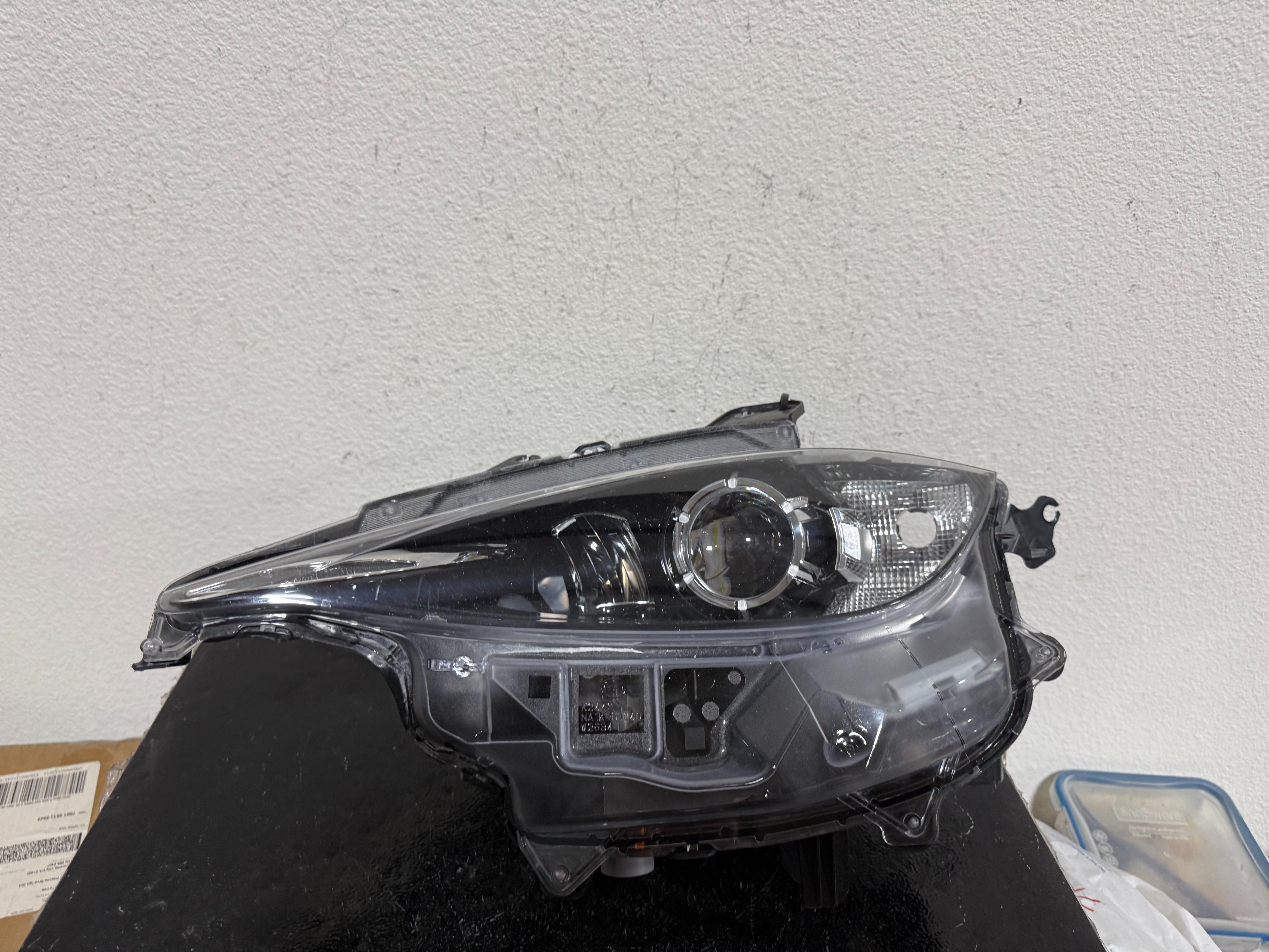 MAZDA MIATA LEFT HEADLIGHT 2020