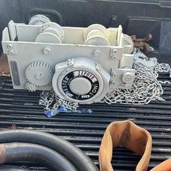 Chain Hoist