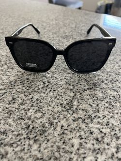 Brand new sunglasses (polarized)