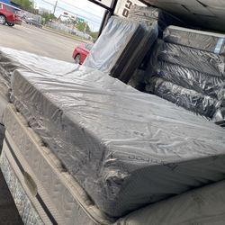 queen mattress memory foam new firm