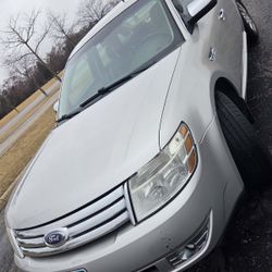 2008 FORD Taurus LTD - Great Daily Driver / Student Car