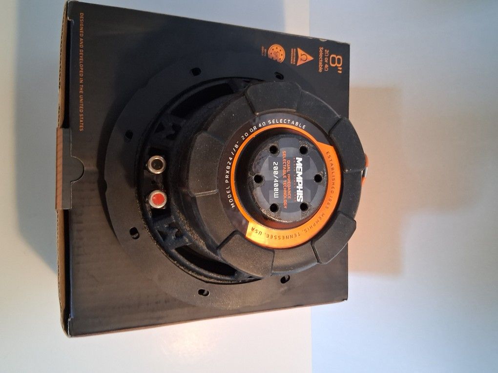 MEMPHIS (1) 8 INCH 2 OR 4 OHM SELECTABLE VOICE COIL 400 WATTS CAR SUBWOOFER ( BRAND NEW PRICE IS LOWEST )