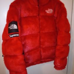 Supreme Red Fur Jacket Size Small 🔥🔥