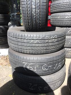 235/65/18 Toyo a25 open country set of used tires In great condition 225$ for 4 . Installation, balance and wheel alignment available but not includ