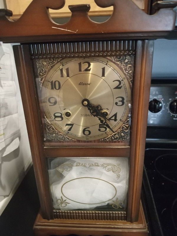 Antique Alaron 31 Day Clock