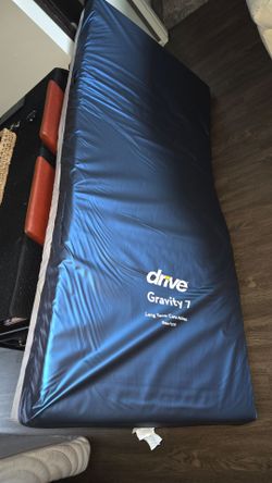 Drive Medical - Gravity 7 Long Term Care Pressure Redistribution Mattress, Adjustable beds