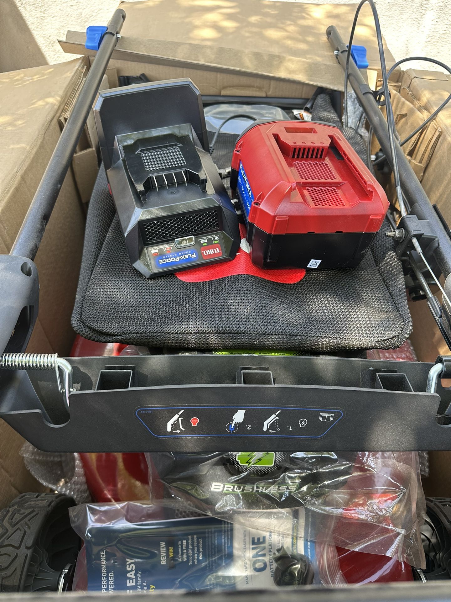 Toro 60v Battery Lawn Mower NEW
