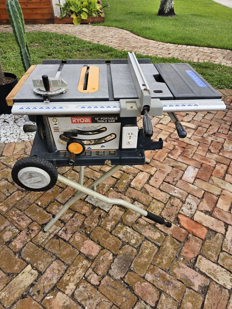 Table Saw Ryobi Portable 10"
