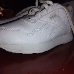 White Reebok Shoes Size 10