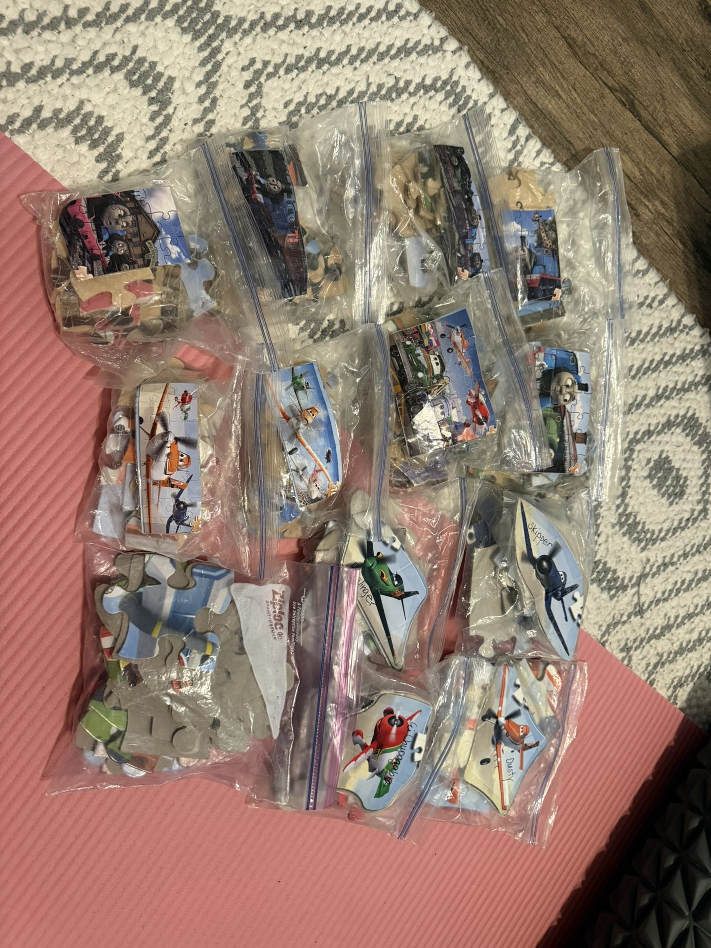 Lots Of puzzles For Kids