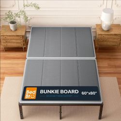 BEDBRO BUNKIE BOARD QUEEN! 10MM (60" x 80")
SOPORTE PARA COLCHON QUEEN! NUEVO EN CAJA!
