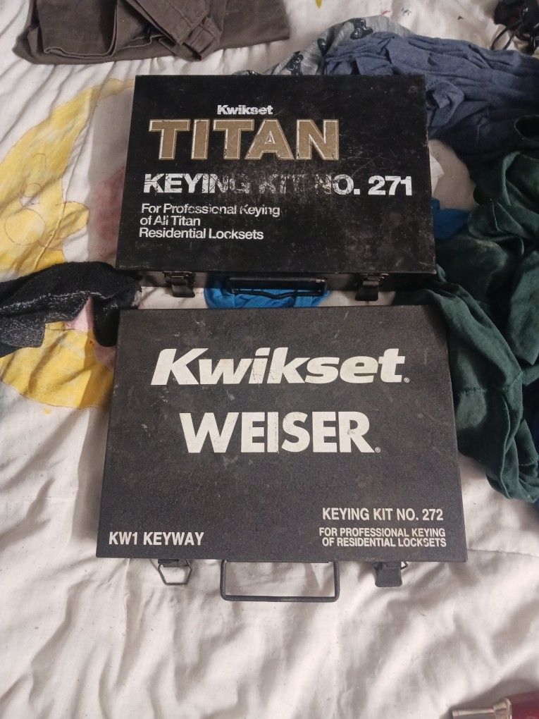 Two rekeying Kits