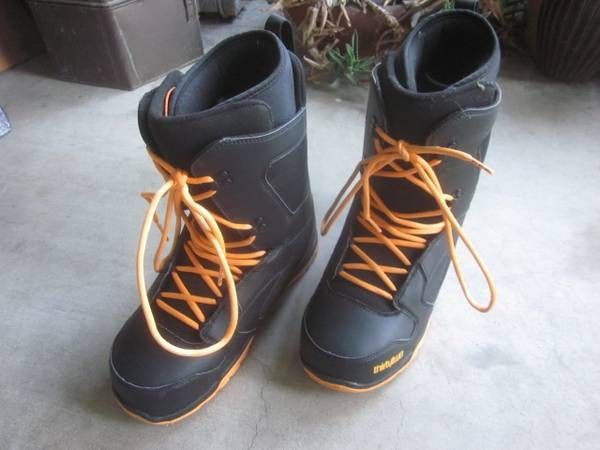 SNOWBOARD BOOTS thirtytwo M'S EXIT men's size 13, USED 1X MINT COND