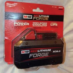 Milwaukee M18 REDLITHIUM FORGE XC8.0 Battery