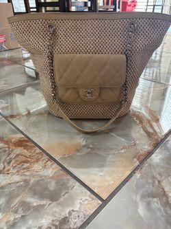 Woven tote bag