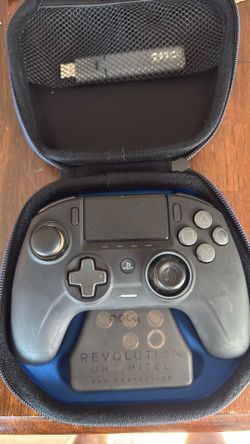 Nacon PS4 Controller