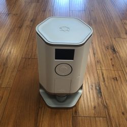 Hero Health Model 100 Robotic Pill Dispenser 