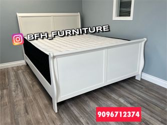 Queen Sleigh Bed W. Orthopedic Mattresses 