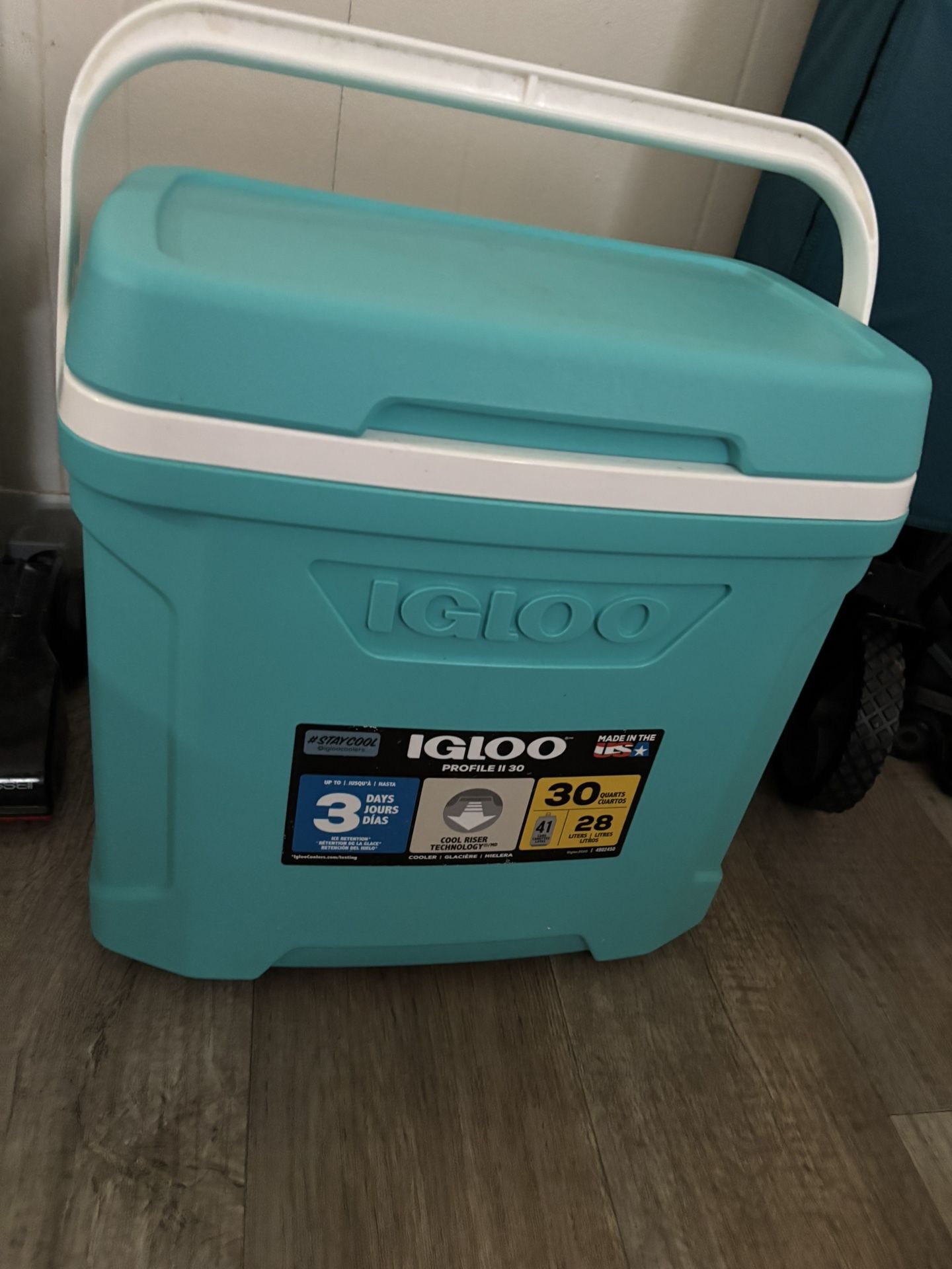 Igloo Cooler