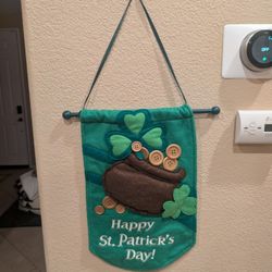 St Patrick's Day Hanging Felt Sign