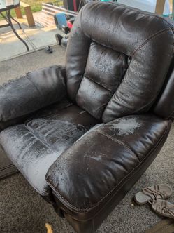 Free chair