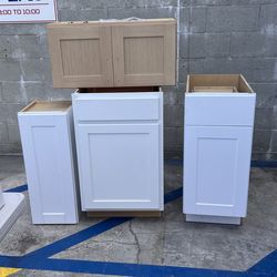 Cabinets for sale $100 for all 4