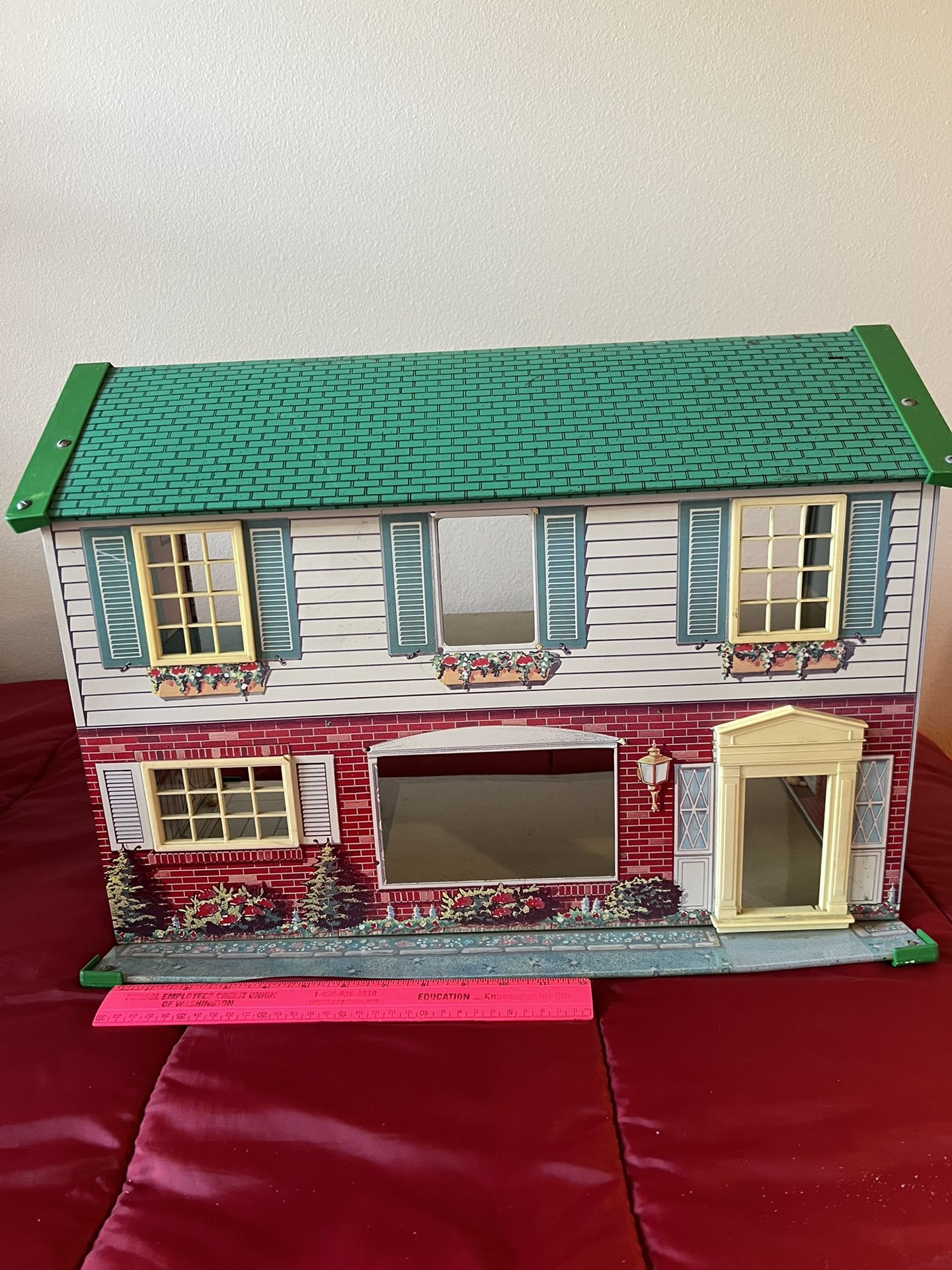 1950-60s Metal Doll House