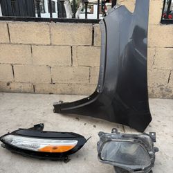 Jeep Cherokee 2015 Fender and Headlights Driver Side