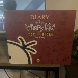 DAIRY OF A WIMPY KID BOOK SERIES 
