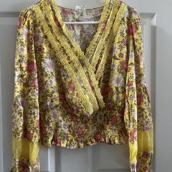 Brand New Top Small Size