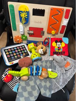 Baby toys