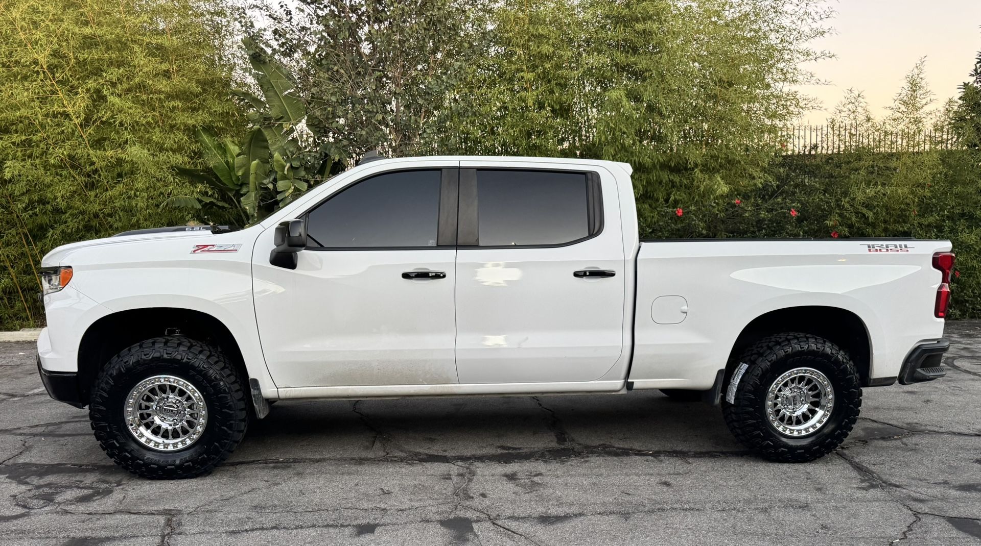 Kmc IMS Custom Chrome 17x8.5 6x139.7 -10 Offset With Toyo R/T Pro 35x12.50R17 Tires🔥🔥🔥🔥🔥