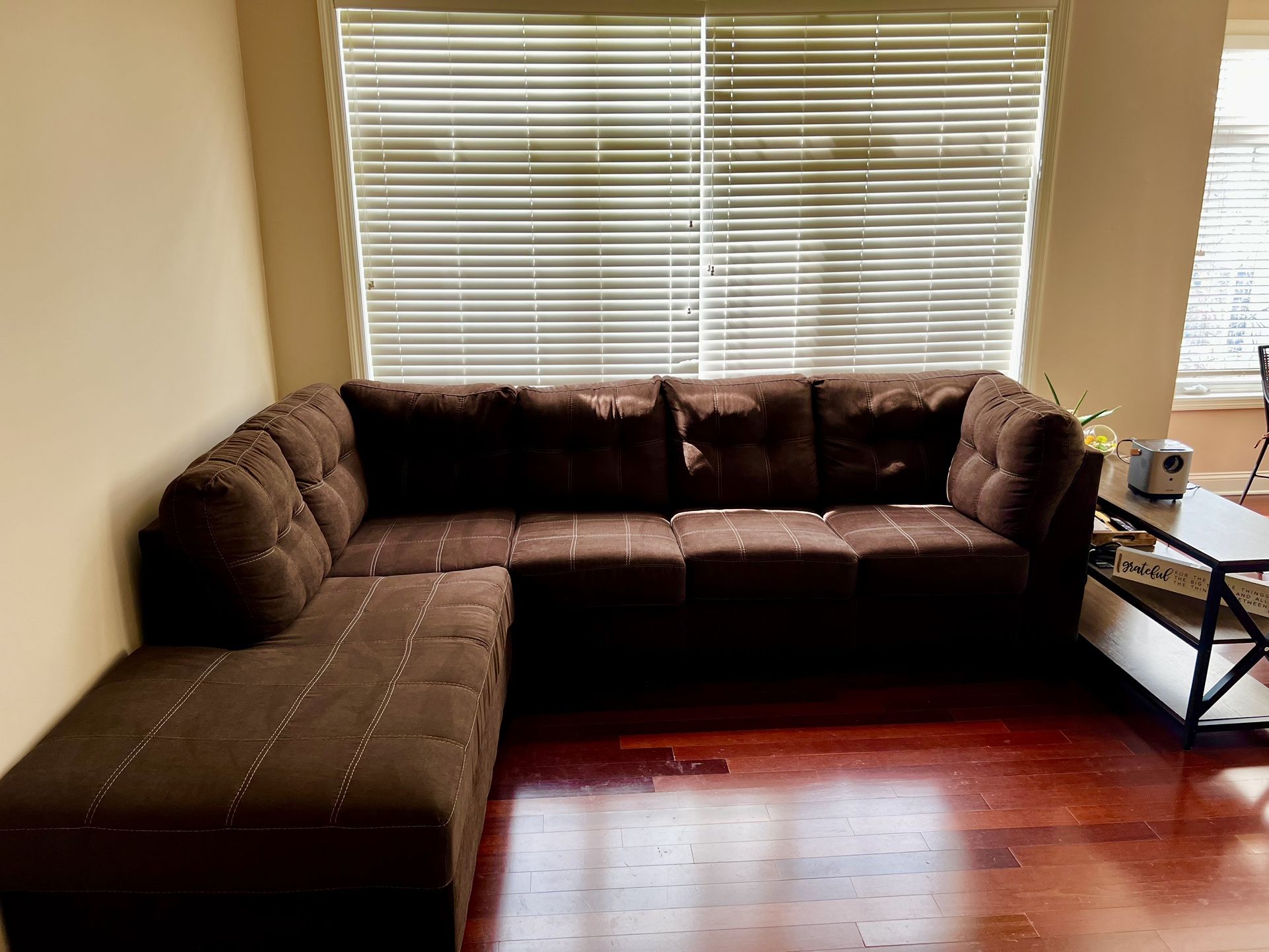 Sectional sleeper sofa - Excellent condition!!!